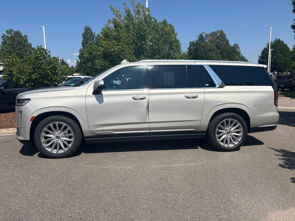 cadillac escalade esv 2021 1GYS4LKL3MR236577 image cadillac escalade esv 2021 1GYS4LKL3MR236577 image